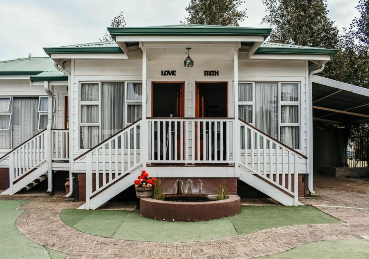 Hotel Knock Out View Clarens Zewnętrze zdjęcie